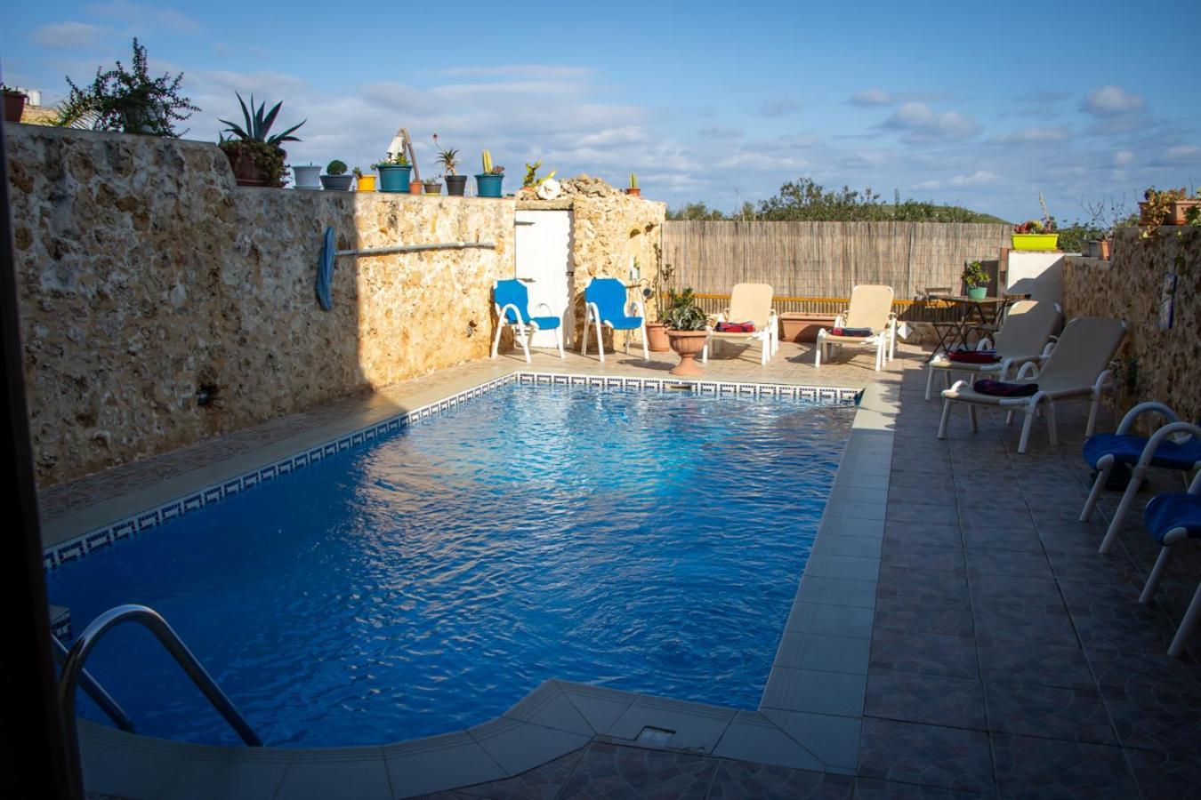 Il Figolla B&B ซากฮรา ภายนอก รูปภาพ